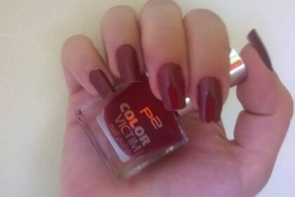 Swatch smalto P2 color victim n°691 bordeaux