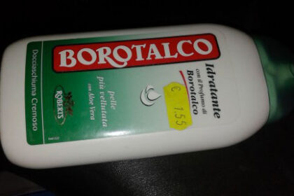 Bagnoschiuma Borrotalco Roberts