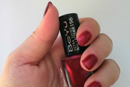 swatch smalto rosso brillante ultra shine BeYu n°156