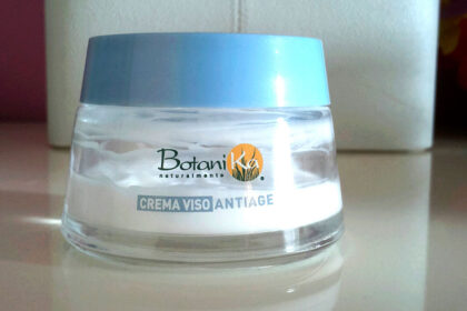 crema viso antiage Botanica Naturalmente