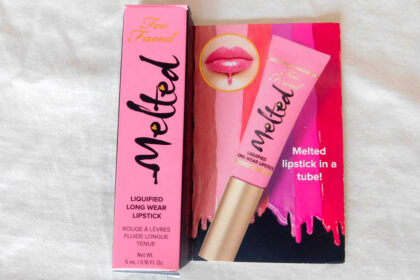 pack Rossetto liquido "Melted" Peony di Too Faced