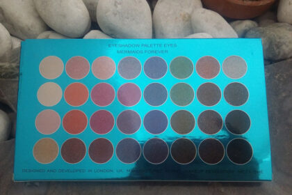 Palette Mermaids Forever Makeup Revolution