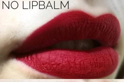 Swatch Rossetto Ultra Matte Liquid Lipstick Colourpop