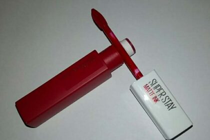 Rossetto Maybelline Super Stay Matte Ink N. 20 Pioneer