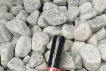 Rossetto liquido Lip Oil di NYX