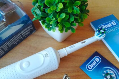 Spazzolino Elettrico Vitality 100 Oral-B