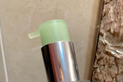 detergente viso Liquid Facial Soap di Clinique 1