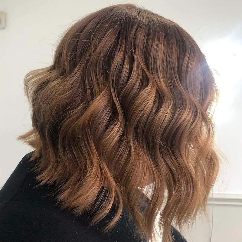 Balayage caramello per capelli corti