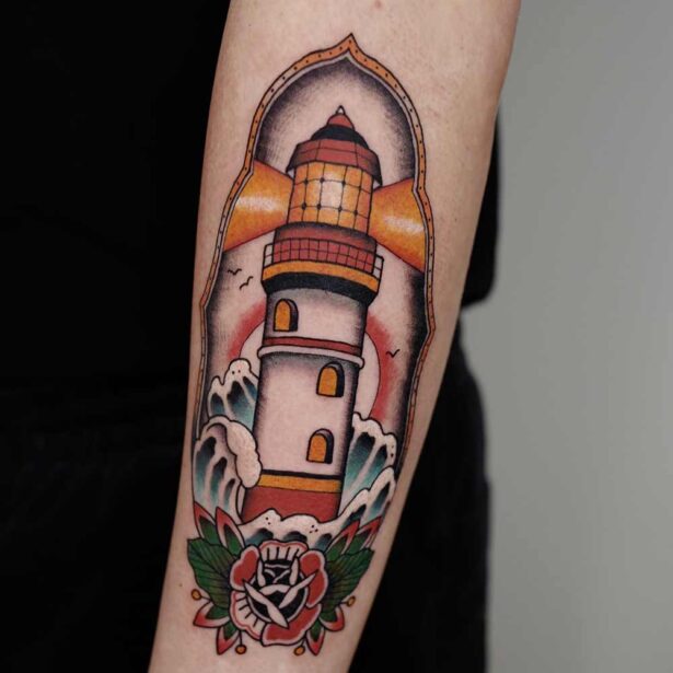 American Traditional tattoo faro