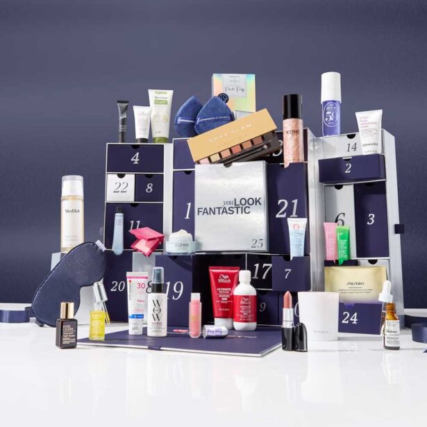 OOKFANTASTIC Iconic Beauty Advent Calendar 2024